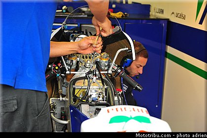moto3_vinales_m_004_saint_marin_misano_2012.jpg