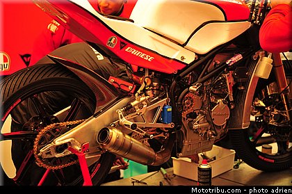 moto3_webb_006_saint_marin_misano_2012.jpg