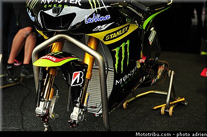 motogp_crutchlow_005_saint_marin_misano_2012.jpg