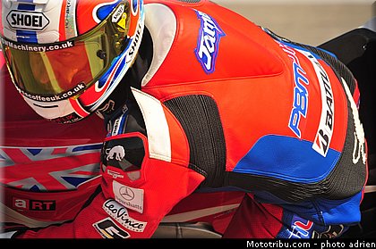 motogp_ellison_004_saint_marin_misano_2012.jpg