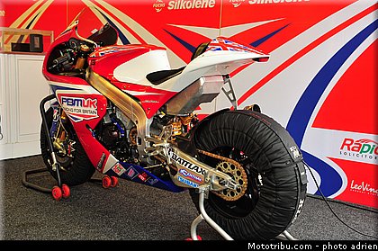 motogp_ellison_008_saint_marin_misano_2012.jpg