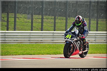 motogp_espargaro_004_saint_marin_misano_2012.jpg