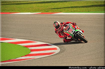 motogp_hayden_006_saint_marin_misano_2012.jpg