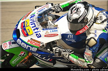 motogp_hernandez_001_saint_marin_misano_2012.jpg