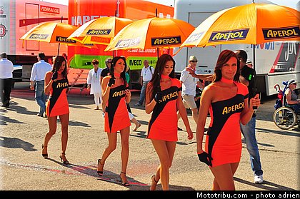motogp_pitbabe_011_saint_marin_misano_2012.jpg