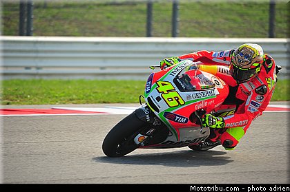 motogp_rossi_004_saint_marin_misano_2012.jpg