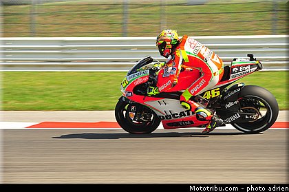 motogp_rossi_007_saint_marin_misano_2012.jpg