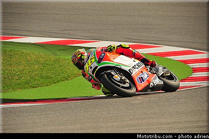 motogp_rossi_008_saint_marin_misano_2012.jpg