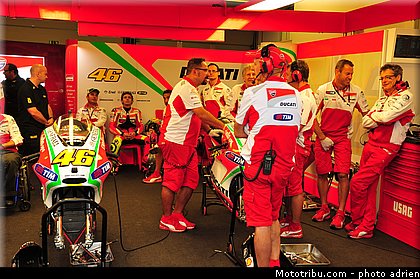 motogp_rossi_016_saint_marin_misano_2012.jpg