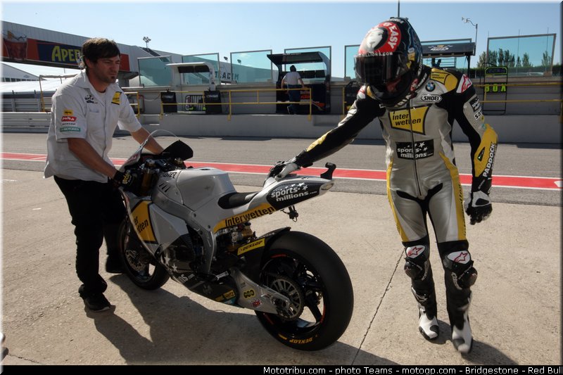 moto2_luthi_0006_saint_marin_misano_2012