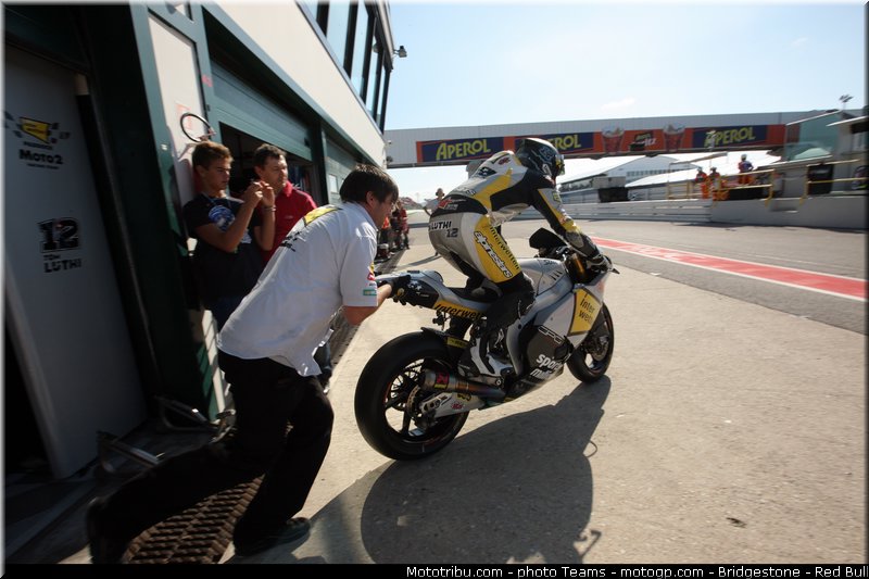 moto2_luthi_0009_saint_marin_misano_2012