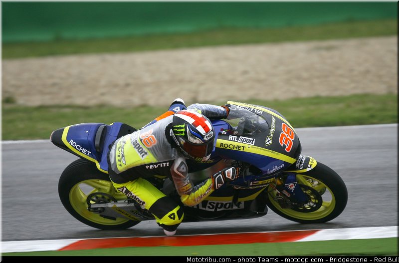 moto2_smith_0001_saint_marin_misano_2012