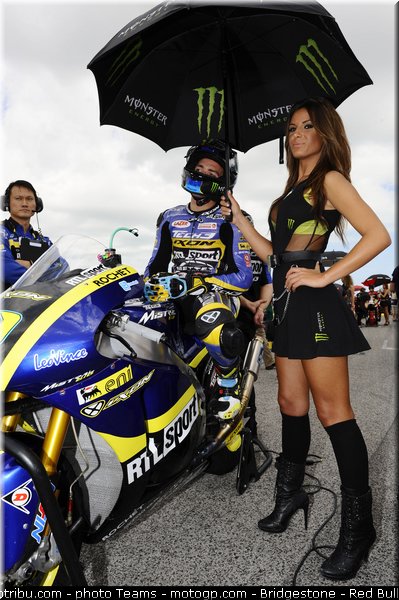 motogp_pitbabe_0027_saint_marin_misano_2012