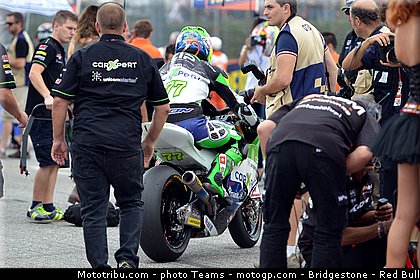 moto2_aegerter_0018_saint_marin_misano_2012.jpg