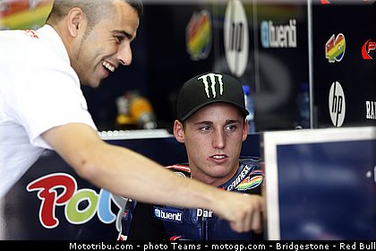 moto2_espargaro_p_0003_saint_marin_misano_2012.jpg