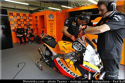 moto2_marquez_0016_saint_marin_misano_2012.jpg