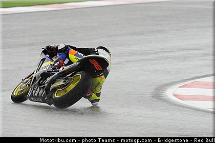 moto2_smith_0002_saint_marin_misano_2012.jpg