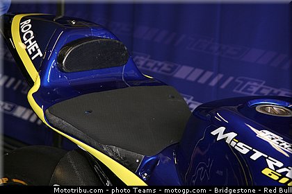 moto2_smith_0020_saint_marin_misano_2012.jpg