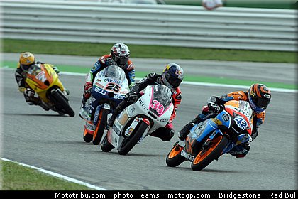 moto3_0005_saint_marin_misano_2012.jpg