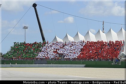 motogp_ambiance_0010_saint_marin_misano_2012.jpg