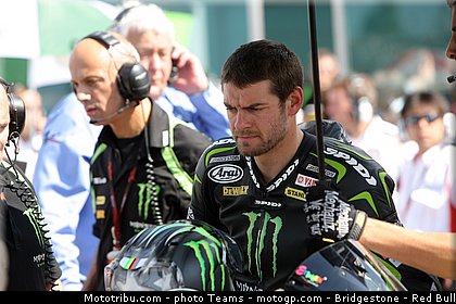 motogp_crutchlow_0016_saint_marin_misano_2012.jpg