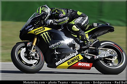motogp_crutchlow_0018_saint_marin_misano_2012.jpg