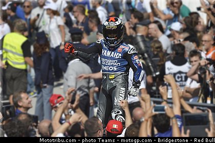 motogp_lorenzo_0020_saint_marin_misano_2012.jpg