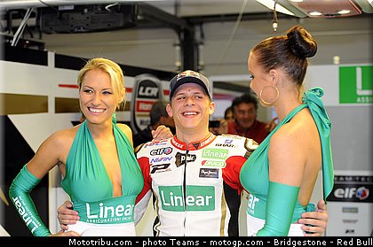 motogp_pitbabe_0008_saint_marin_misano_2012.jpg