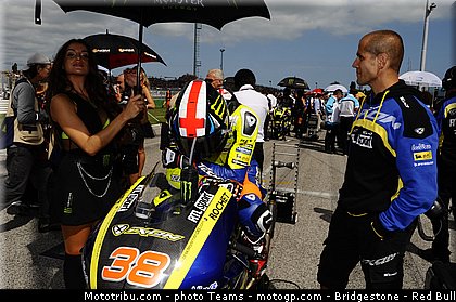 motogp_pitbabe_0029_saint_marin_misano_2012.jpg