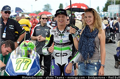 motogp_pitbabe_0038_saint_marin_misano_2012.jpg