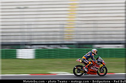 red_bull_rookie_cup_0001_saint_marin_misano_2012.jpg