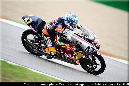 red_bull_rookie_cup_castellini_0002_saint_marin_misano_2012.jpg