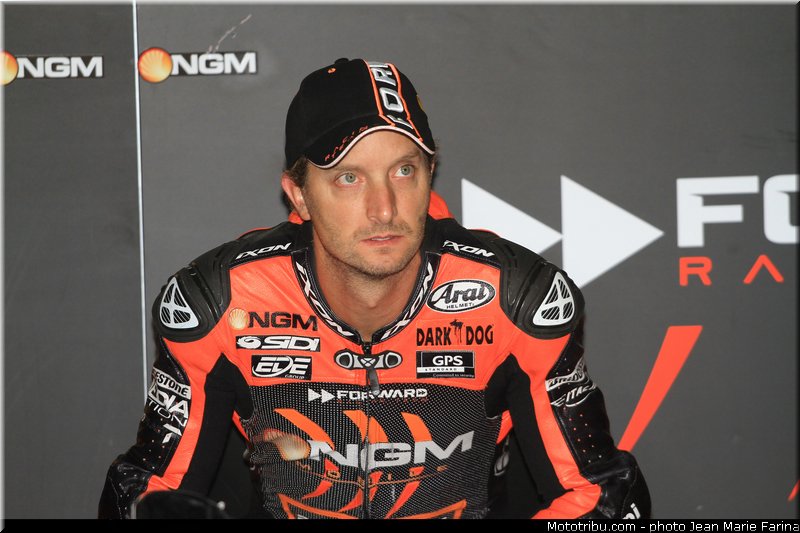 motogp_edwards_003_aragon_motorland_2012
