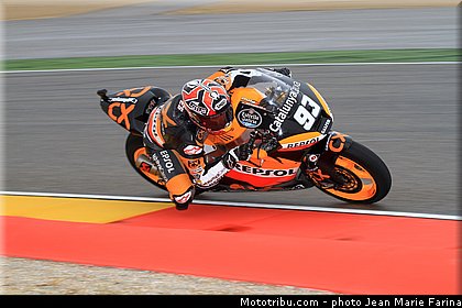 moto2_marquez_002_aragon_motorland_2012.jpg