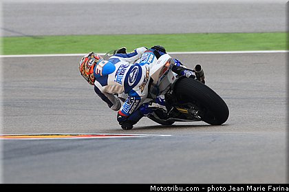 moto2_nakagami_001_aragon_motorland_2012.jpg