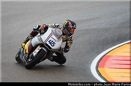 moto2_redding_001_aragon_motorland_2012.jpg