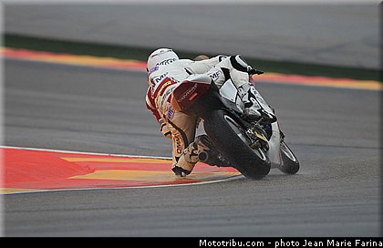 moto2_rosell_002_aragon_motorland_2012.jpg