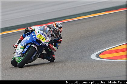 moto2_simon_002_aragon_motorland_2012.jpg