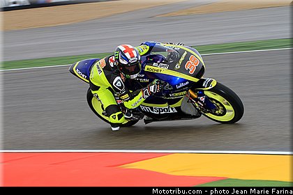 moto2_smith_002_aragon_motorland_2012.jpg