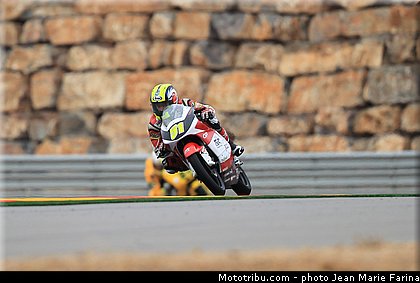 moto3_fuji_001_aragon_motorland_2012.jpg