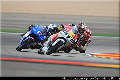 moto3_rossi_001_aragon_motorland_2012.jpg