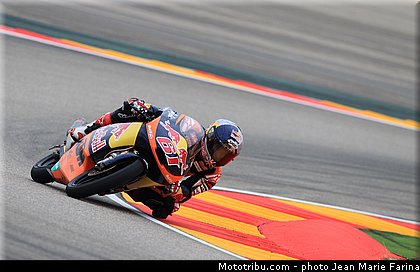 moto3_sissis_001_aragon_motorland_2012.jpg