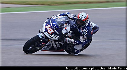 motogp_de_puniet_001_aragon_motorland_2012.jpg