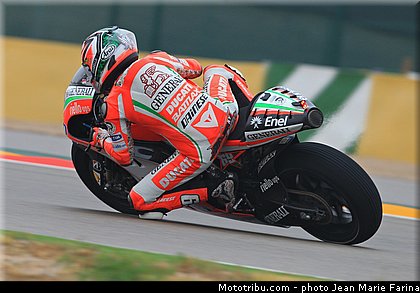 motogp_hayden_003_aragon_motorland_2012.jpg