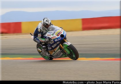 motogp_hernandez_002_aragon_motorland_2012.jpg