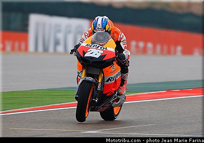 motogp_pedrosa_001_aragon_motorland_2012.jpg