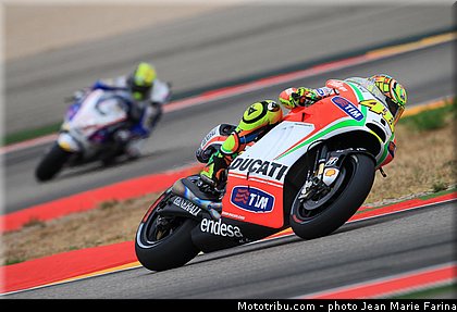motogp_rossi_001_aragon_motorland_2012.jpg