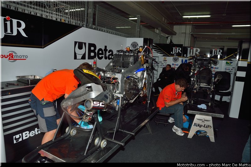 moto2_zarco_002_aragon_motorland_2012