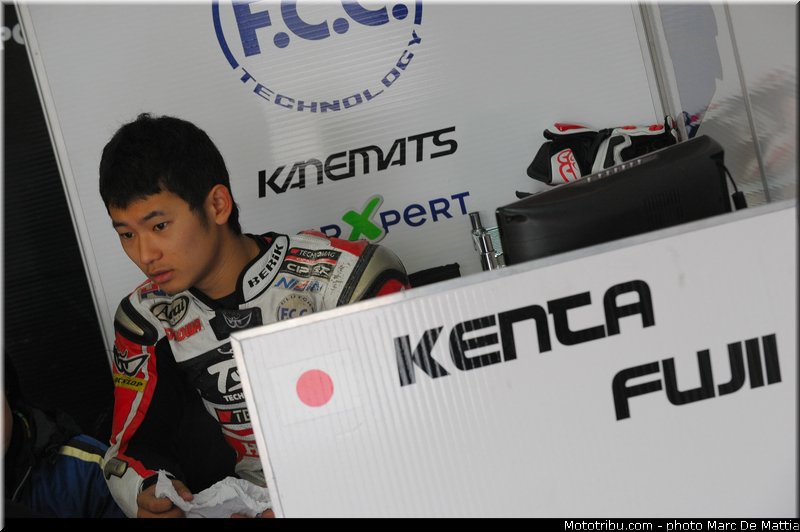 moto3_fuji_003_aragon_motorland_2012