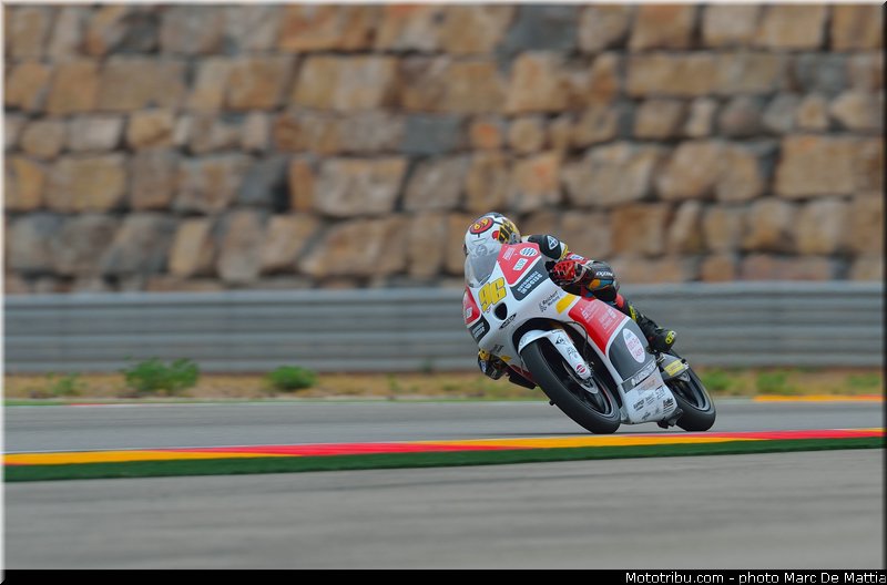 moto3_rossi_001_aragon_motorland_2012